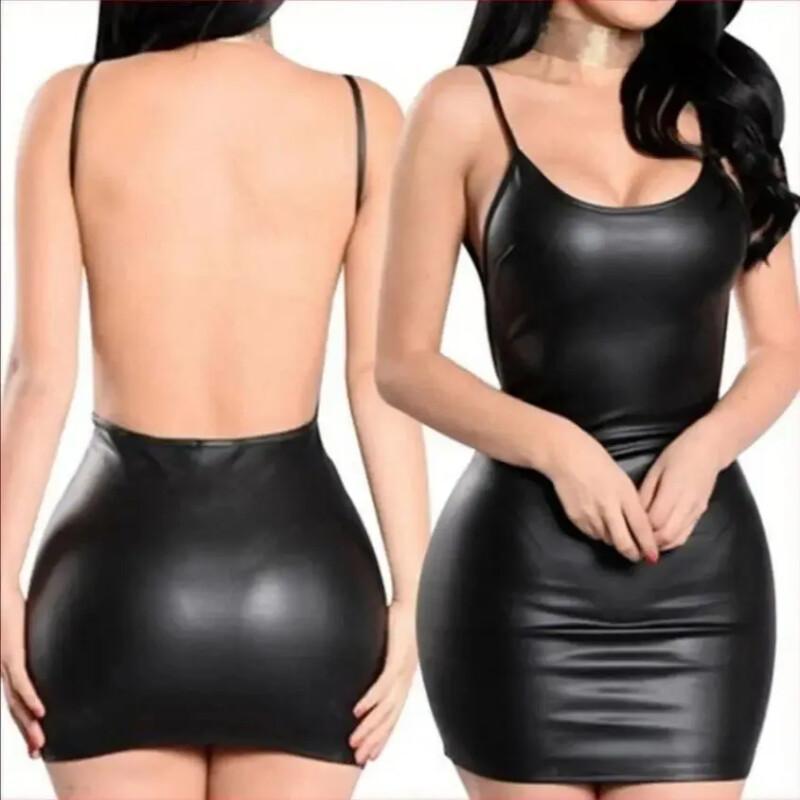 人気商品 プラスサイズ ブラック フェイクレザー キャミドレ - Anime Cosplay Plus Size のレビューと価格